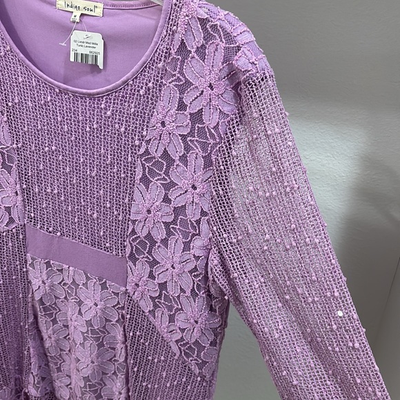 “NWT” (Indigo Soul) Lavender Lace & Ruffled Tunic Top with Sequins - Medium - Picture 9 of 16